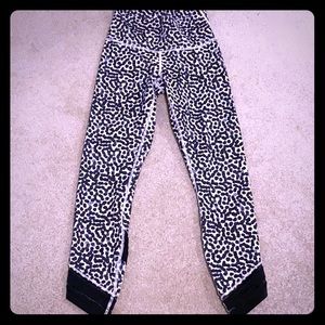 Lululemon Animal Print Ankle Leggings with Mesh 4